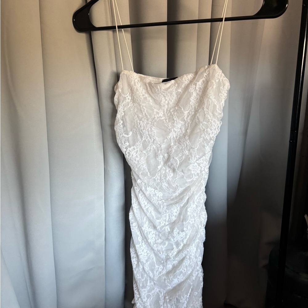 Lovely Day Strapless White Lace Dress
